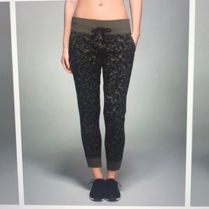 🐉lululemon no sweat pant🐉